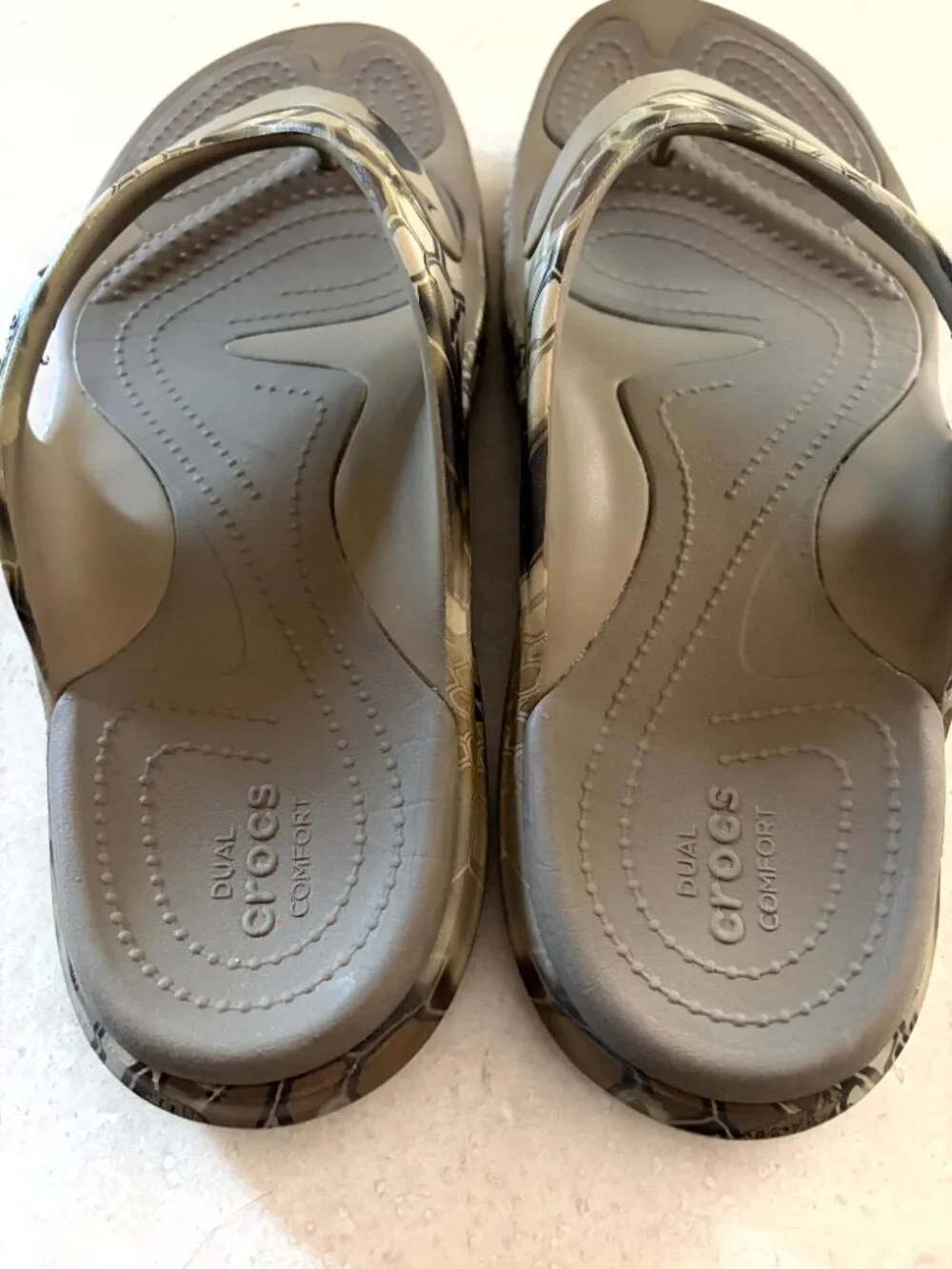 CROCS sandals flip